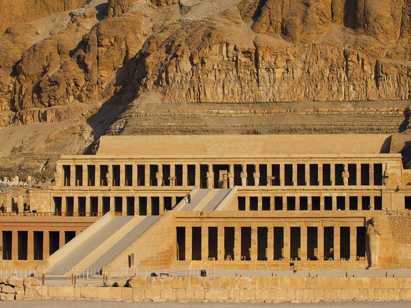 Luxor-Hatshepsut-temple-31