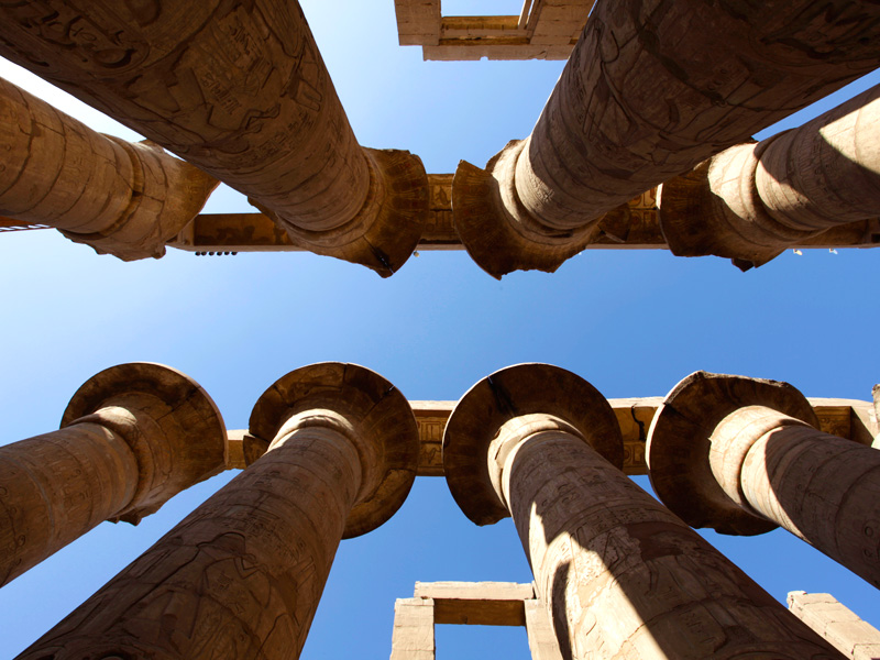 Luxor_karnak-temple-columns-hall1