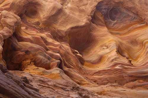 coloured-canyon1